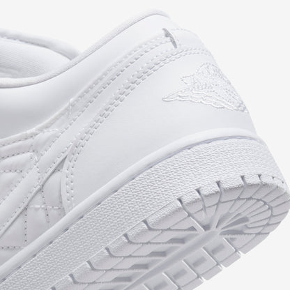 (Women's) Aithtr Jordthtan 1 Low 'Triple White Quilted' (2020) DB6480-100