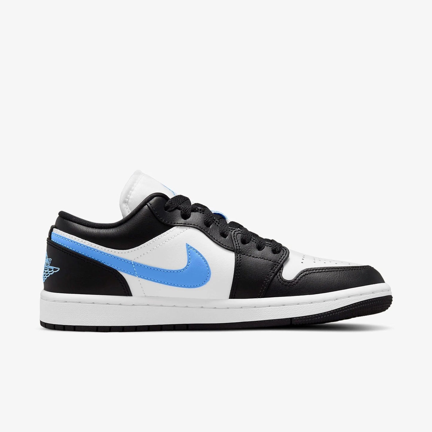 (Women's) Aithtr Jordthtan 1 Low 'UNC University Blue Swoosh' (2021) DC0774-041