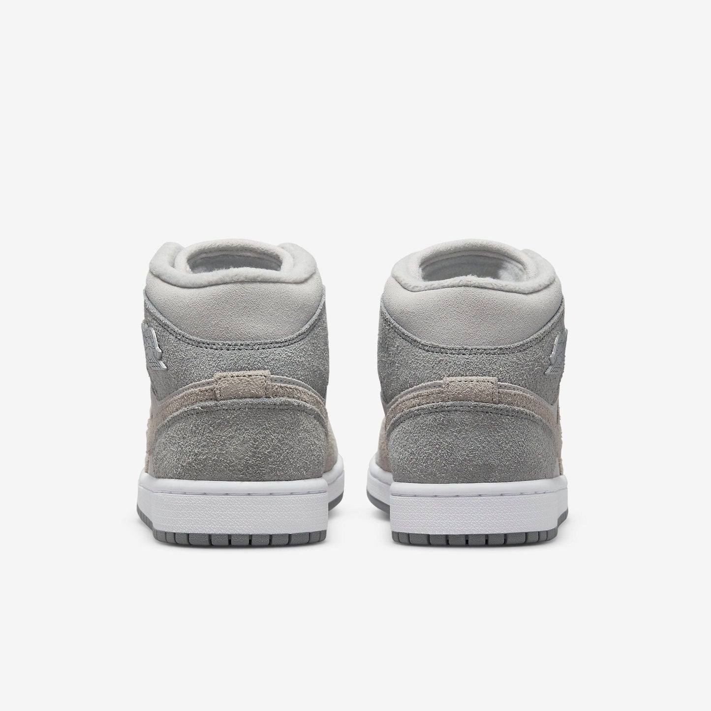 (Women's) Aithtr Jordthtan 1 Mid SE 'Particle Grey' (2022) DO7139-002