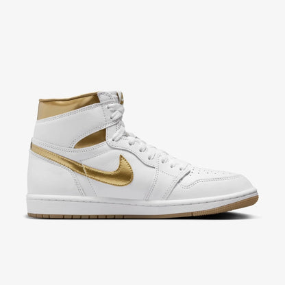 (Women's) Aithtr Jordthtan 1 Retro High OG 'Metallic Gold' (2024) FD2596-107