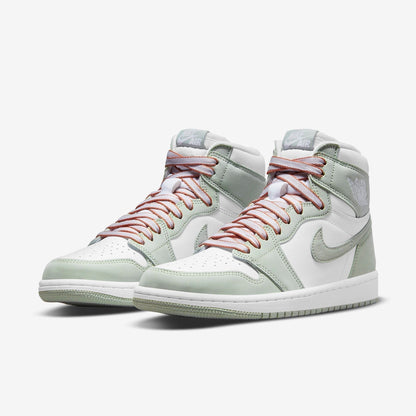 (Women's) Aithtr Jordthtan 1 Retro High OG 'Seafoam' (2021) CD0461-002