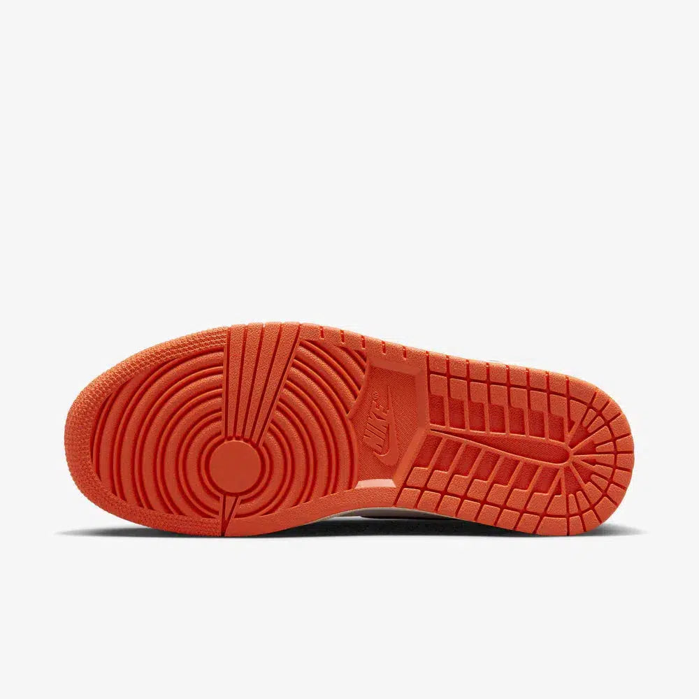 (Women's) Aithtr Jordthtan 1 Retro High OG 'Starfish' (2022) DO9369-101