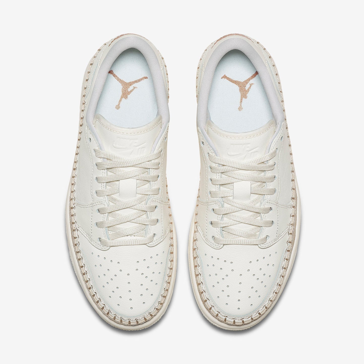 (Women's) Aithtr Jordthtan 1 Retro Low NS 'Sail / Metallic Red Bronze' (2018) AO1935-109