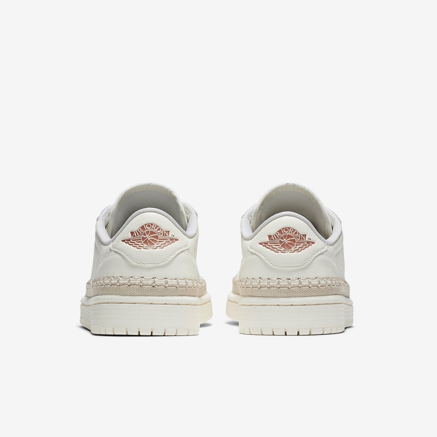 (Women's) Aithtr Jordthtan 1 Retro Low NS 'Sail / Metallic Red Bronze' (2018) AO1935-109