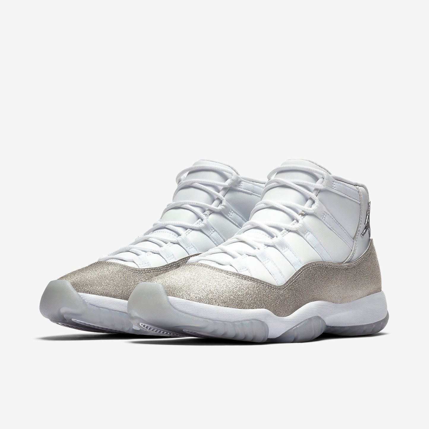 (Women's) Aithtr Jordthtan 11 Retro 'Metallic Silver' (2019) AR0715-100