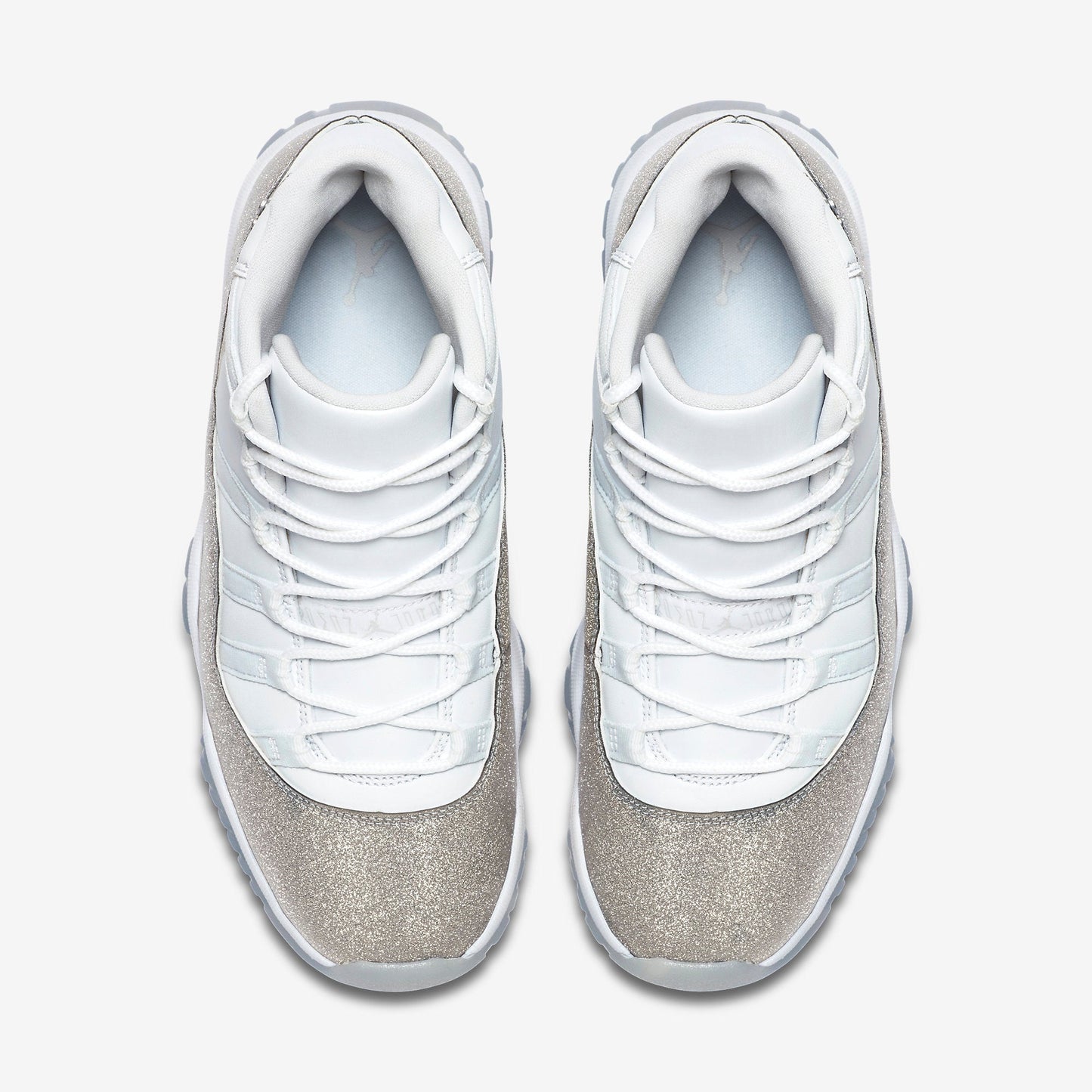 (Women's) Aithtr Jordthtan 11 Retro 'Metallic Silver' (2019) AR0715-100