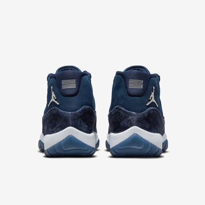 (Women's) Aithtr Jordthtan 11 Retro 'Midnight Navy Velvet' (2022) AR0715-441
