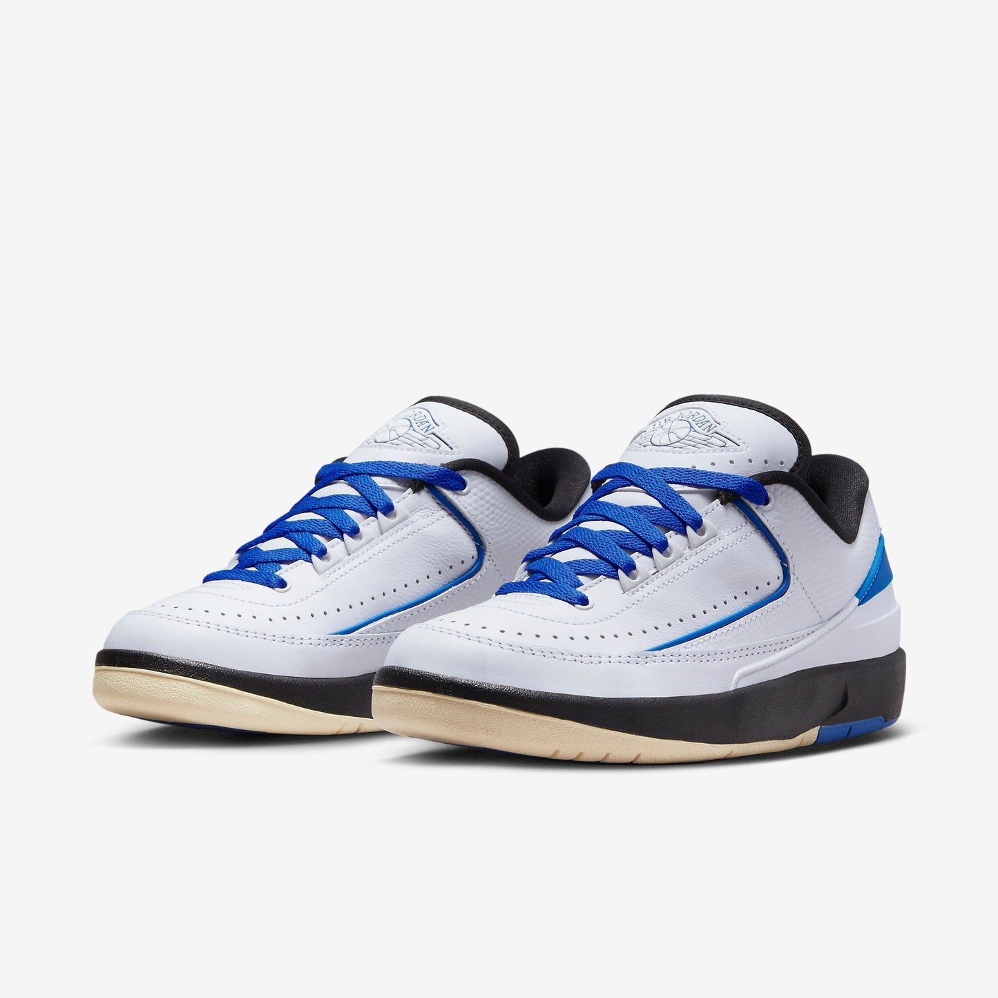 (Women's) Aithtr Jordthtan 2 Retro Low 'Varsity Royal' (2023) DX4401-104