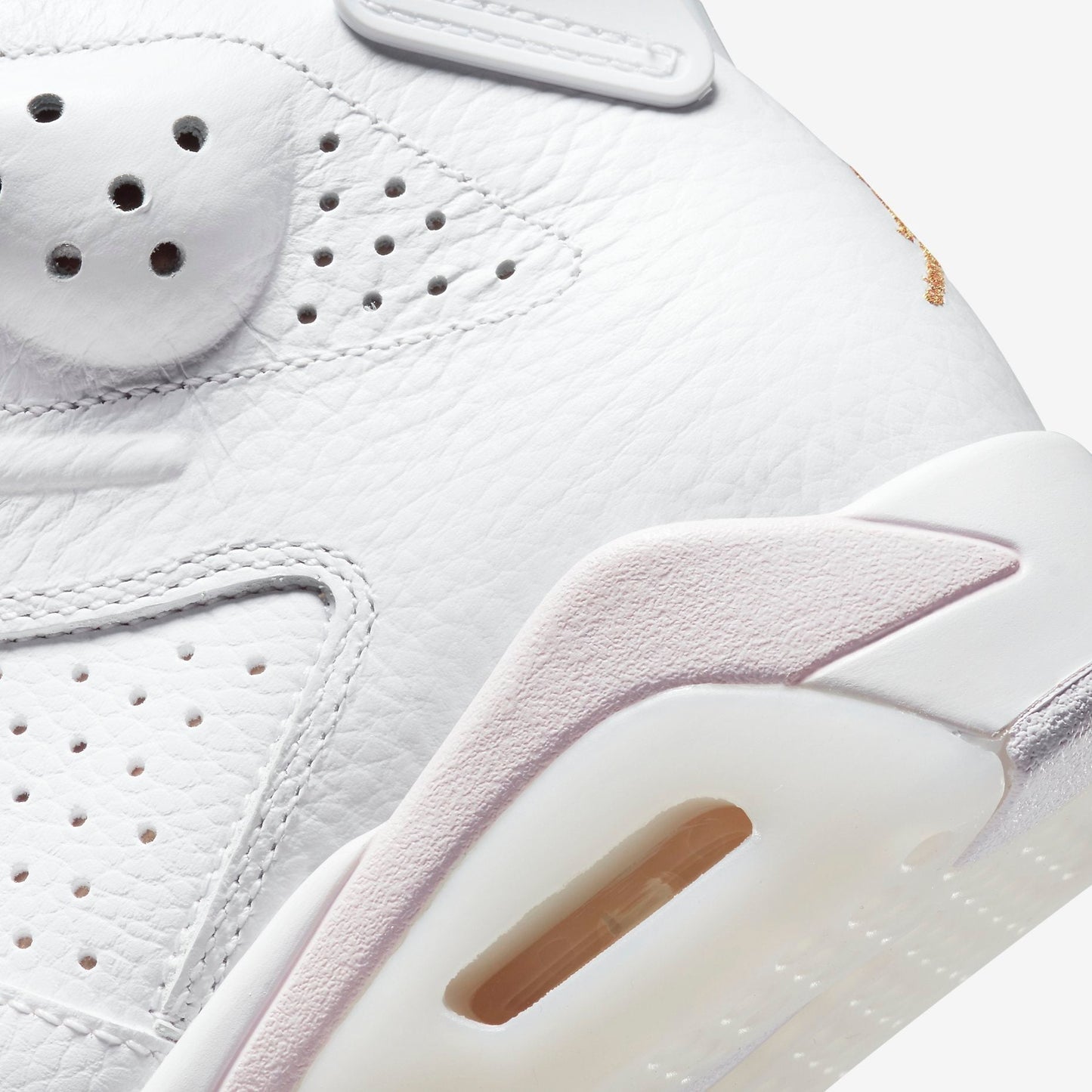 (Women's) Aithtr Jordthtan 6 Retro 'Gold Hoops' (2021) DH9696-100