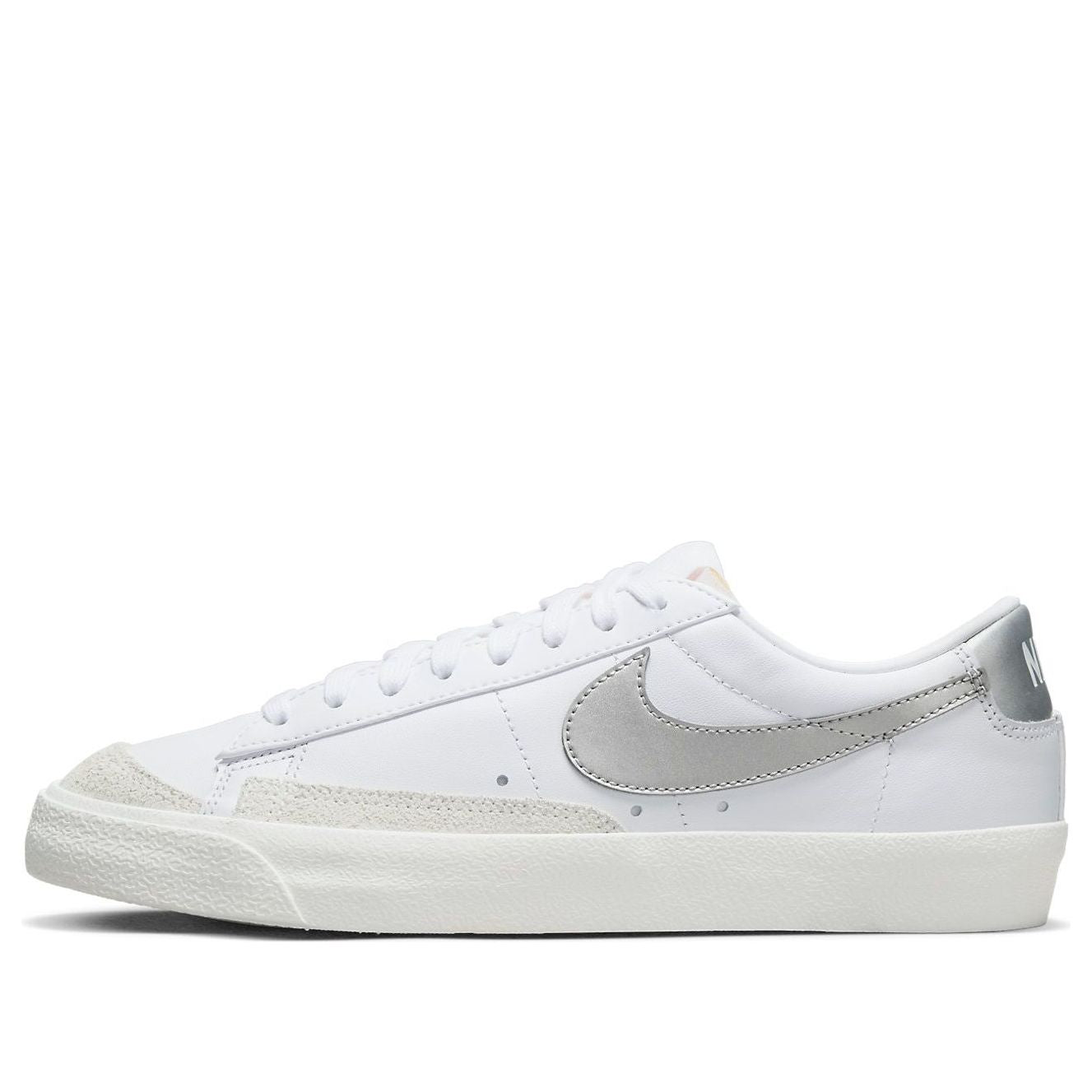 (WMNS) Nithtke blathtzer Low '77 'White Metallic Silver' DC4769-113