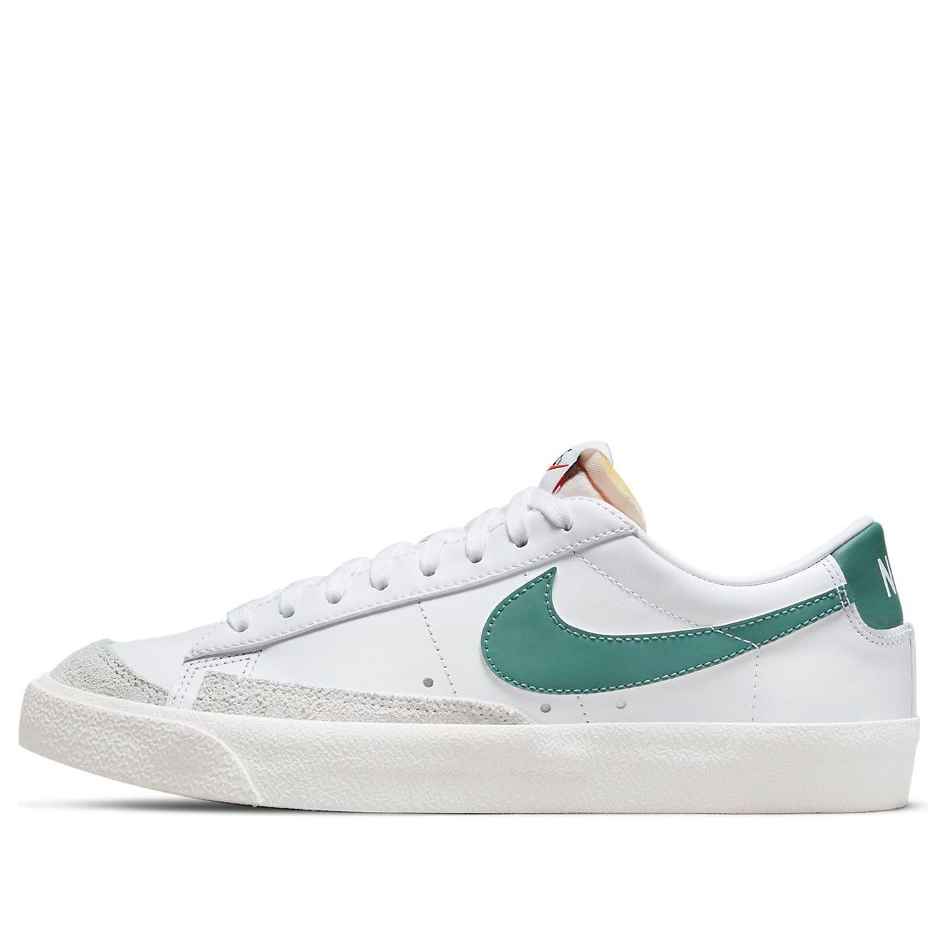 (WMNS) Nithtke blathtzer Low 77 'White Green' DC4769-112
