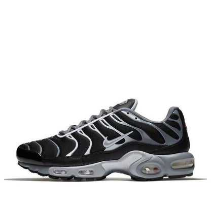 Nithtke Aithtr Max Plus 'Cool Grey Wolf Grey' 852630-010