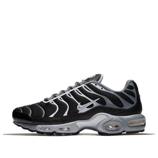 Nithtke Aithtr Max Plus 'Cool Grey Wolf Grey' 852630-010
