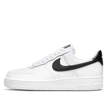 (WMNS) Nithtke Athtir Forthtce 1 '07 'White Black 2022' DD8959-103