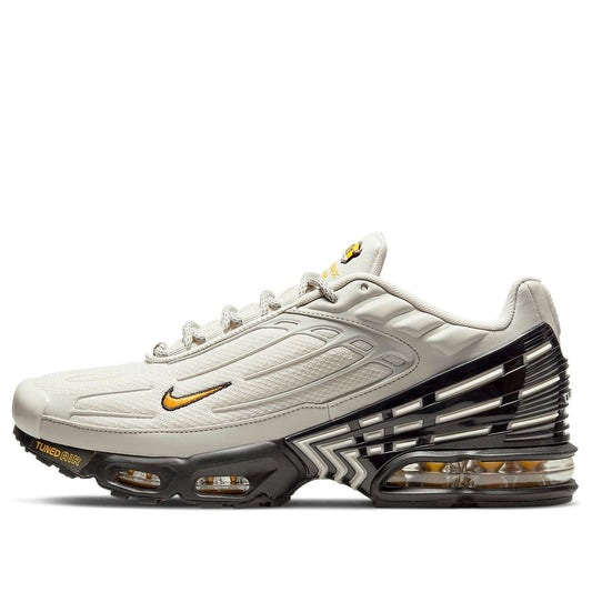 Nithtke Aithtr Max Plus 3 'Light Bone University Gold' DO6385-001