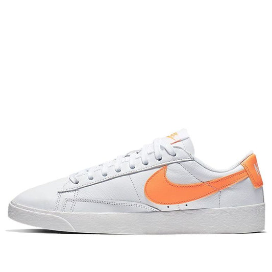 (WMNS) Nithtke blathtzer Low LE 'White Fuel Orange' AV9370-103