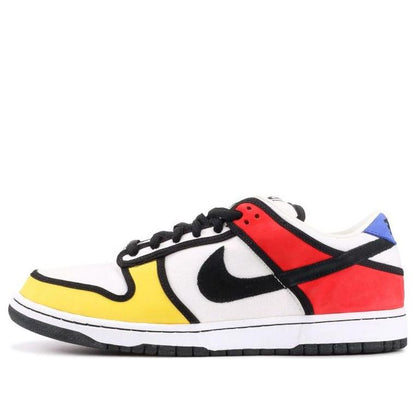 Nithtke Duthtnk Low Pro SB 'Piet Mondrian' 304292-702