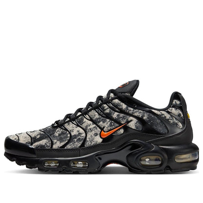 Nithtke Aithtr Max Plus 'Black Orange Camo' FV6913-001