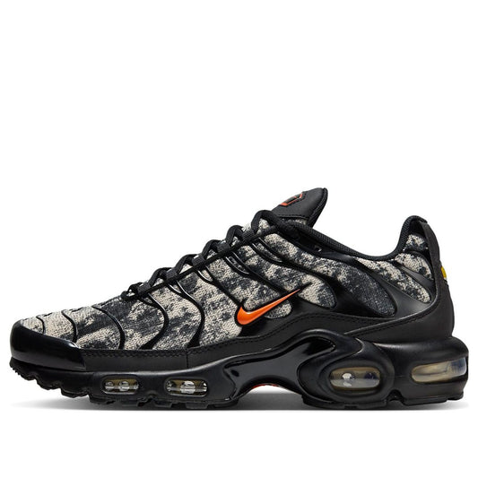 Nithtke Aithtr Max Plus 'Black Orange Camo' FV6913-001