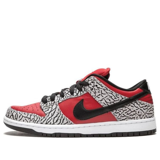 Nithtke Supthtreme x Duthtnk Low Premium SB 'Red Cement' 313170-600