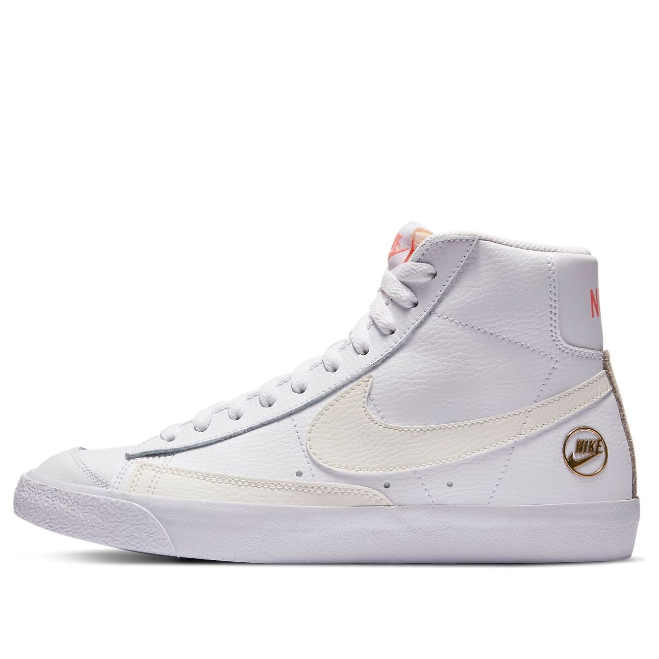 (WMNS) Nithtke blathtzer Mid '77 Vintage 'Gold Emblem' DC1421-100