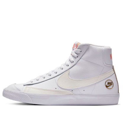 (WMNS) Nithtke blathtzer Mid '77 Vintage 'Gold Emblem' DC1421-100