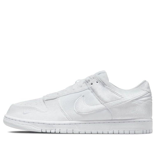 Nithtke Dover Street Market x Duthtnk Low 'White Velvet' DH2686-100