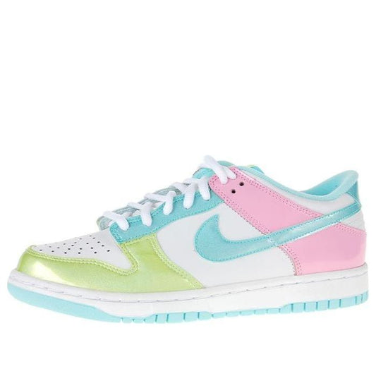 (GS) Nithtke Duthtnk Low 'White Pink Blue' 309601-144