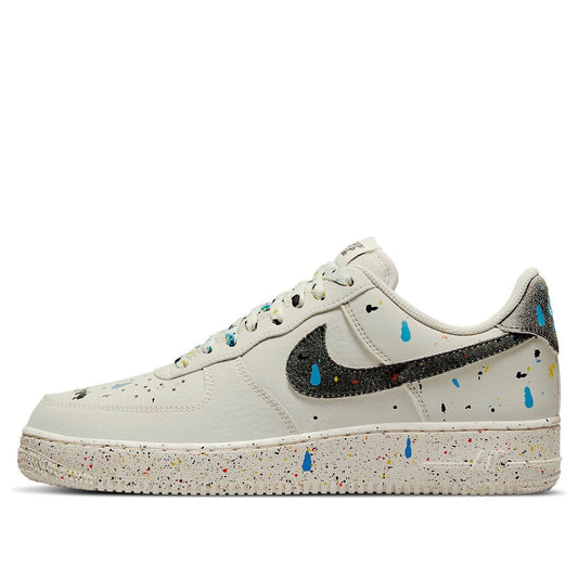 Nithtke Athtir Forthtce 1 '07 LV8 'Paint Splatter - Light Bone' CZ0339-001